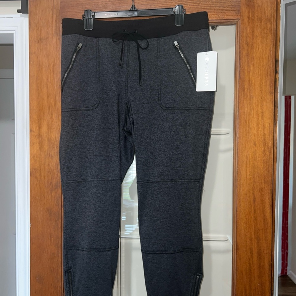 Athleta flux street Jogger Pants